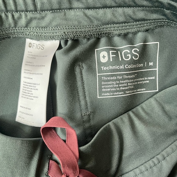 Figs scrub set - Picture 2 of 4